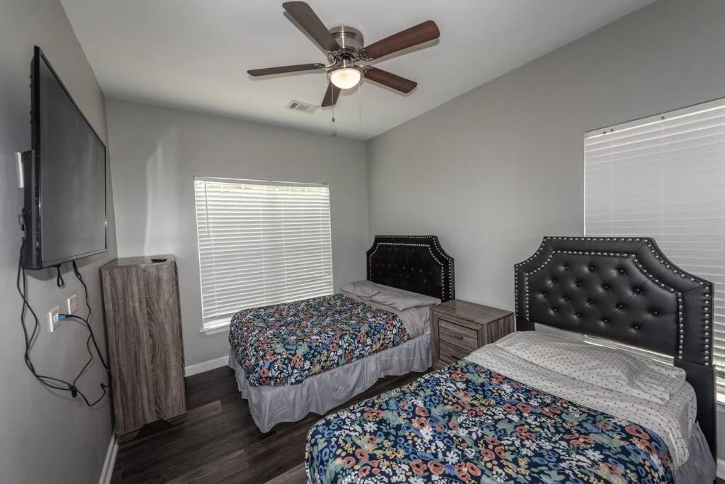 Campbellton B Villa Atlanta Exterior photo